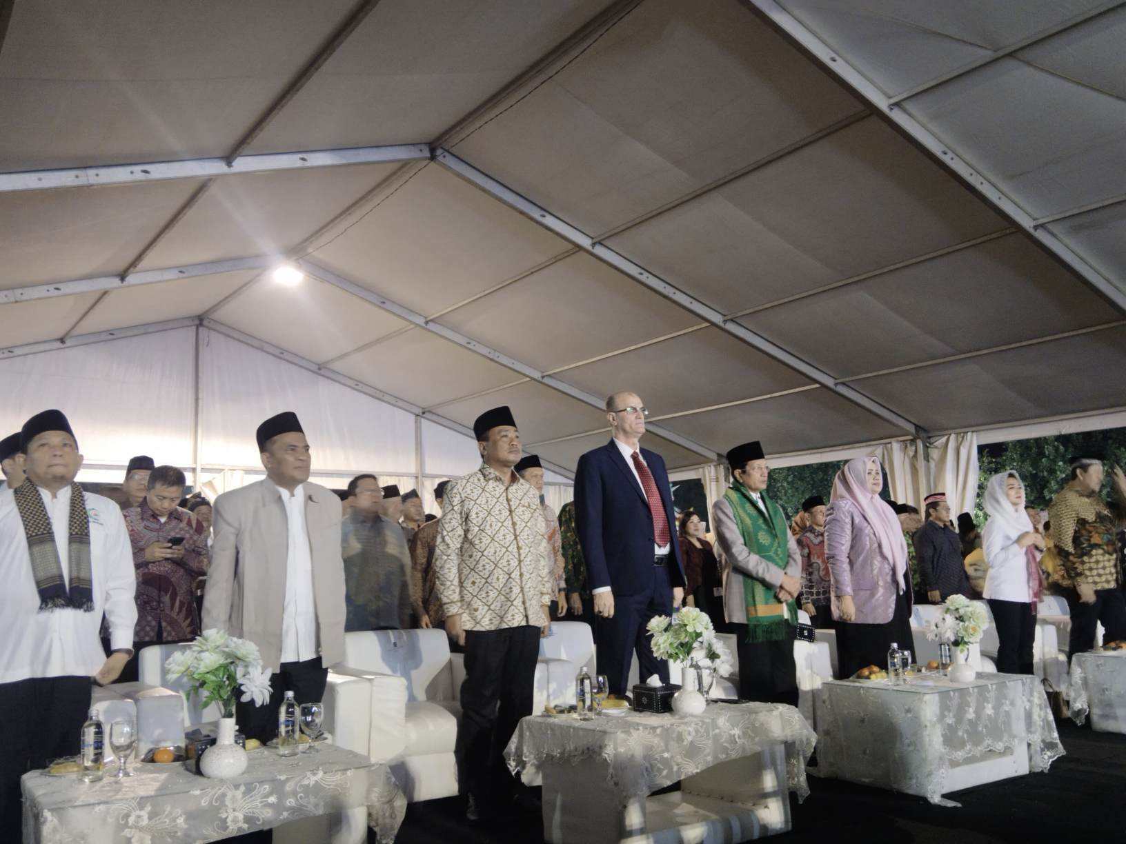 Kepala Biro Perekonomian Hadiri Pembukaan Indonesia Ekonomi Syariah Forum dan Expo 2025