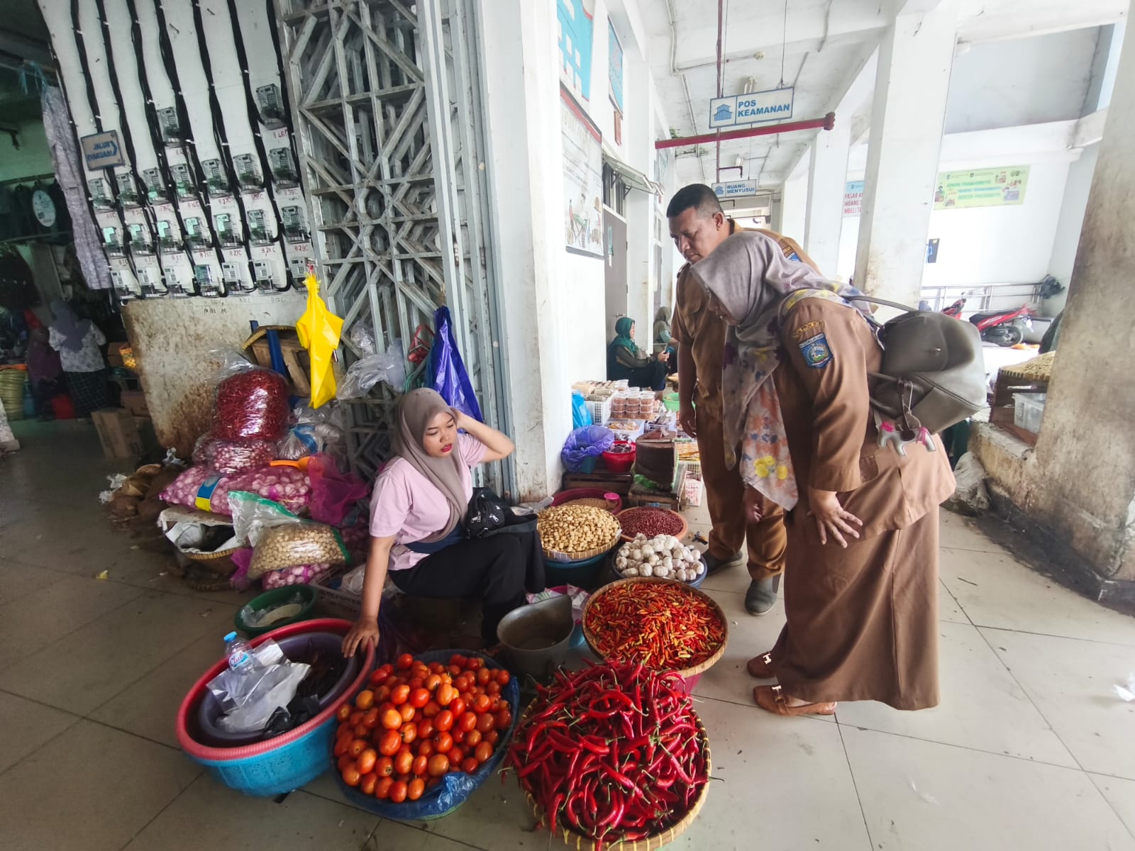 Biro Perekonomian NTB Pantau Ketat Harga Bahan Pokok Menjelang Nataru di Lombok Tengah