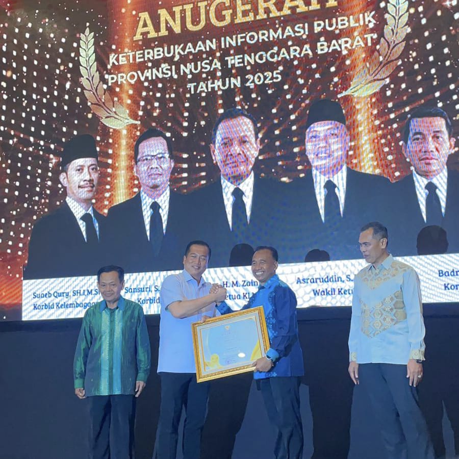 Biro Perekonomian NTB Kembali Raih Predikat Informatif pada Anugerah Keterbukaan Informasi Publik 2025