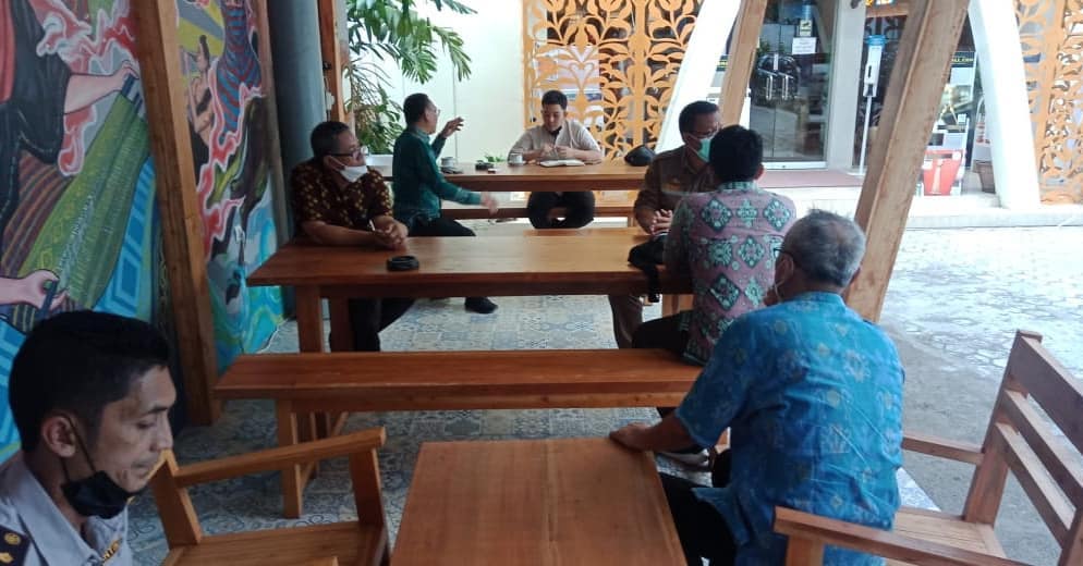 244502341_158558399801263_7175647089669471049_n-1