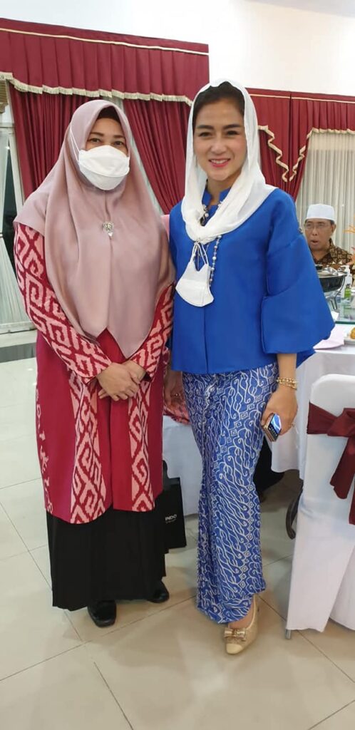 259878296_190729649917471_3285322791679856792_n-498x1024