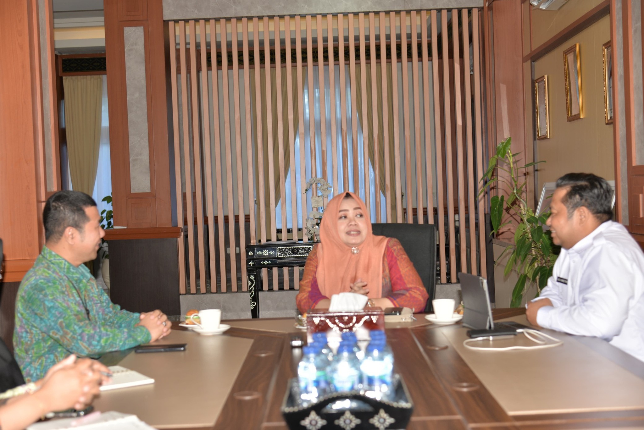 Wagub NTB Minta Dukungan BPOM Kawal Keamanan Produk di NTB