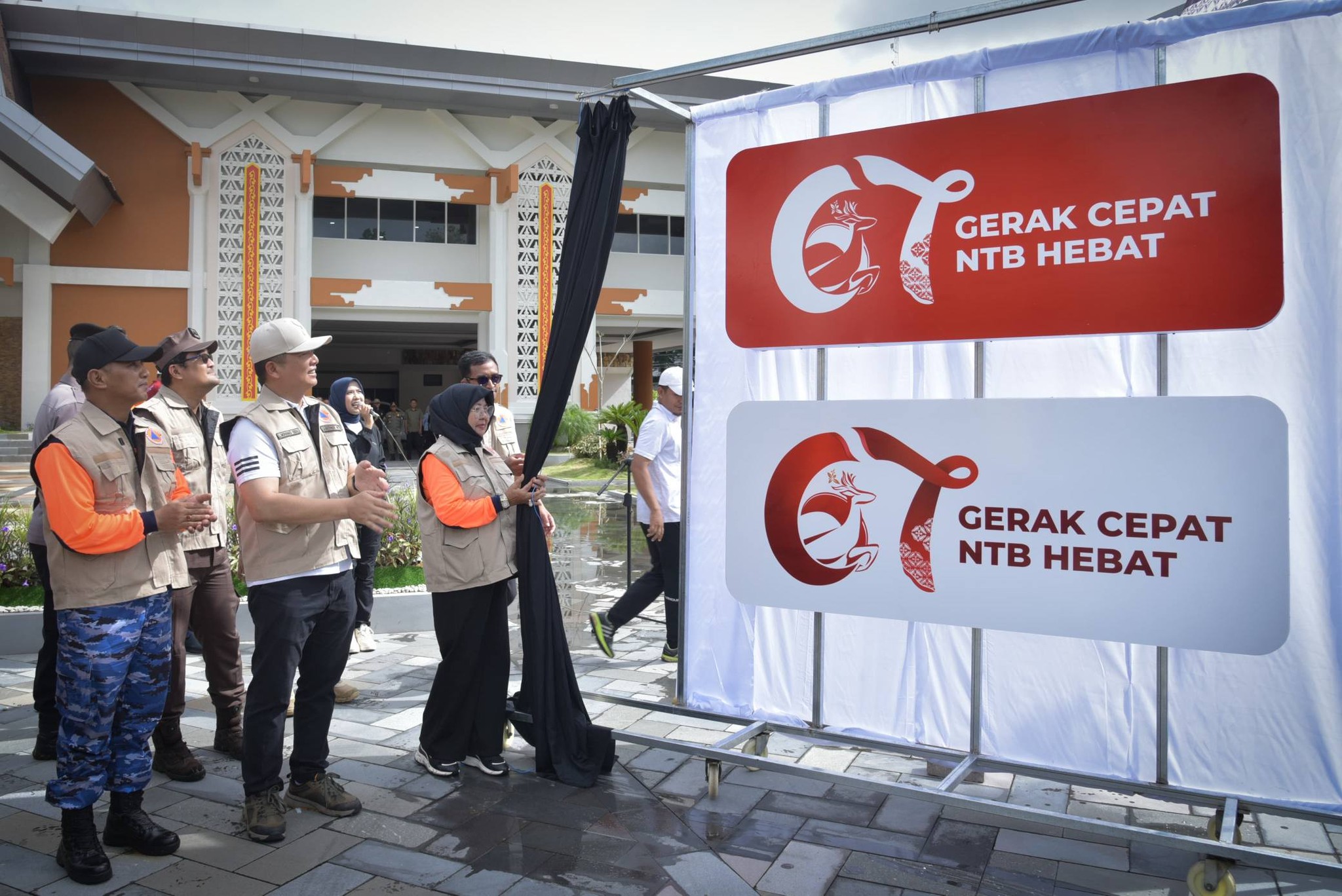 NTB Usung Tema "Gerak Cepat, NTB Hebat" pada HUT ke-67