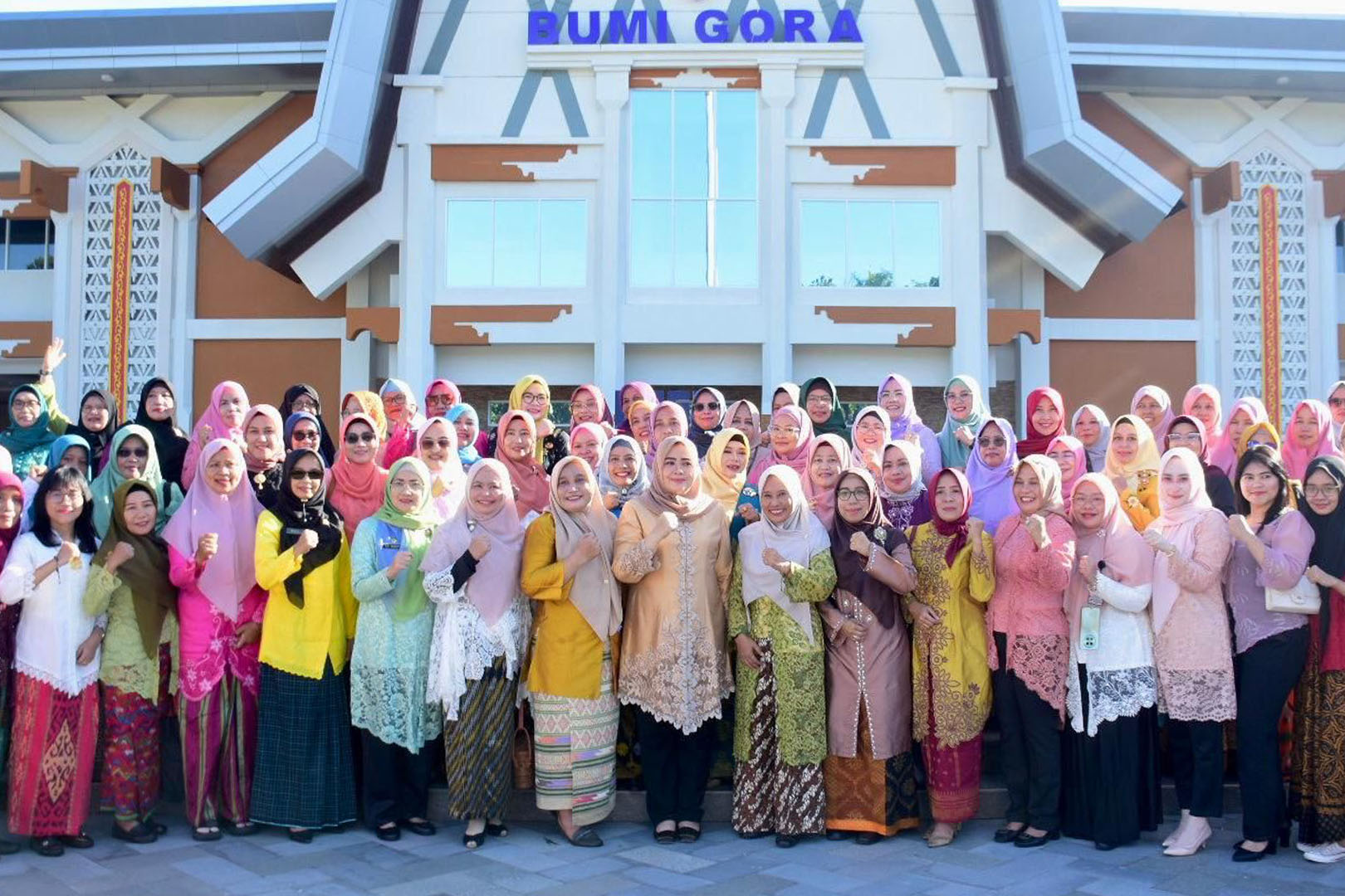 Peringatan Hari Kartini "Perempuan dalam pembangunan tidak sekedar keterwakilan namun harus dibuktikan dengan prestasi"