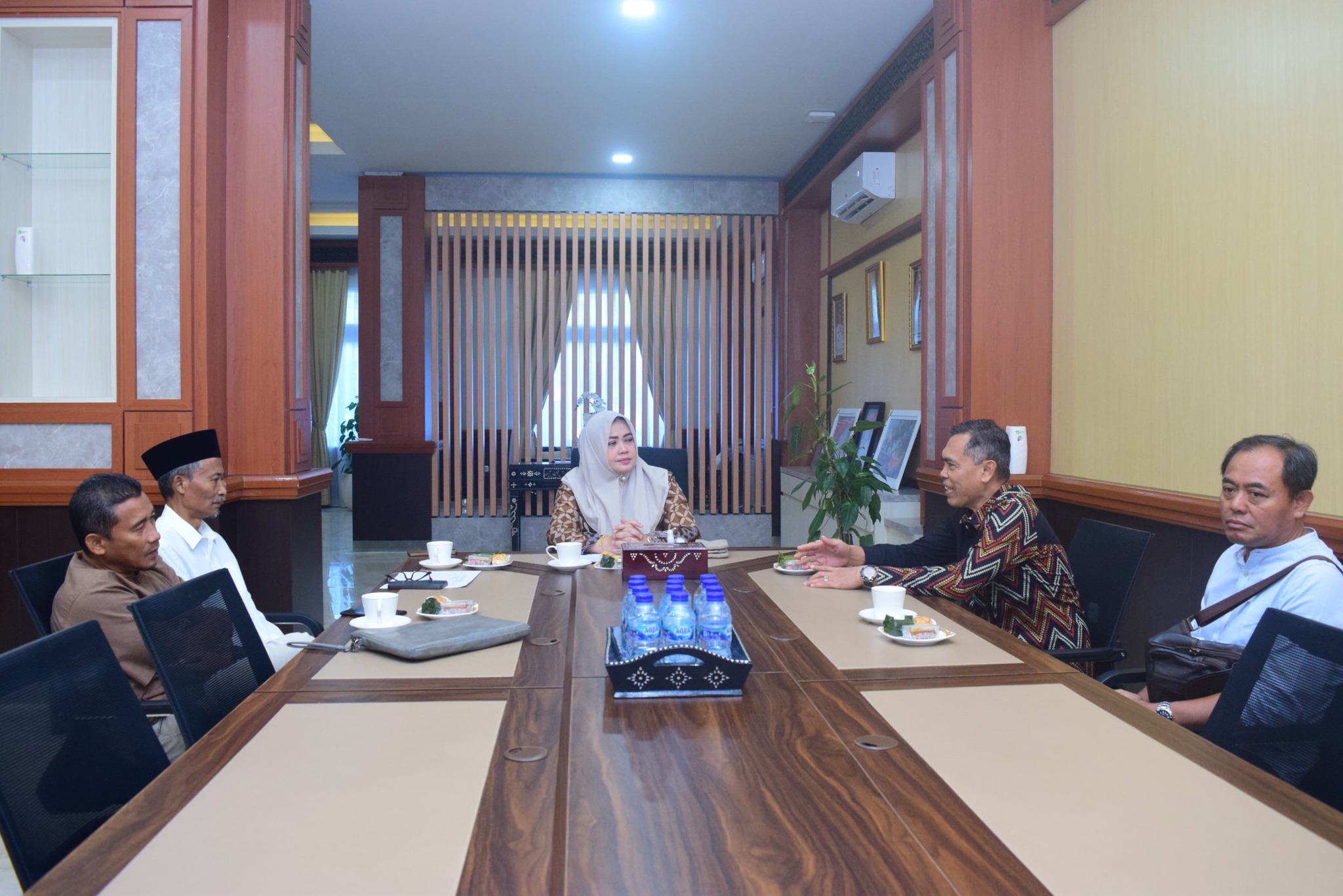 Wagub NTB Tekankan Integritas dalam Seleksi Komisi Informasi