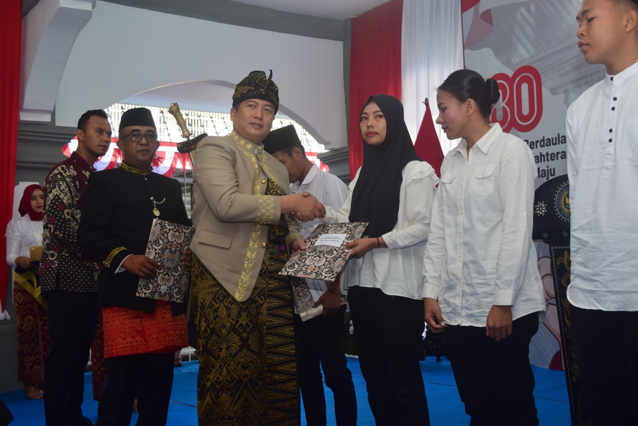 3.016 Napi dan Anak Binaan di NTB Terima Remisi HUT ke-80 RI