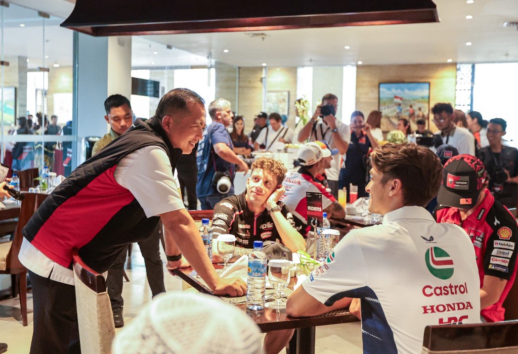 Rider MotoGP Antusiasme Warga NTB: "Crazy, Amazing Energetic!"