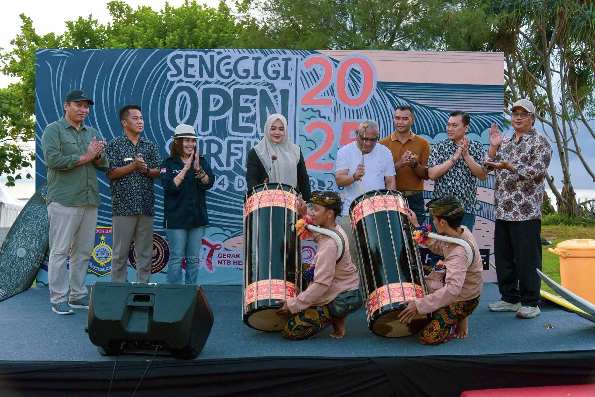 Senggigi Open Surfing 2025 Dibuka, Wagub Dorong Pemulihan icon Wisata Lombok