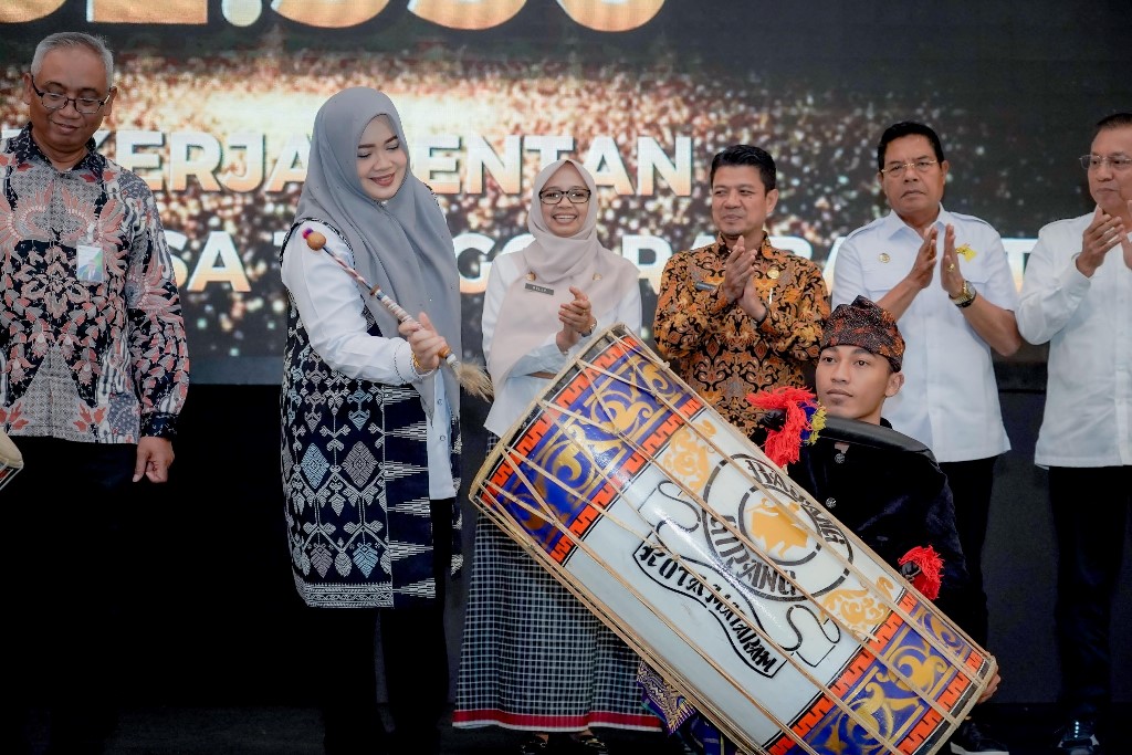 Wagub NTB Tekankan Tanggung Jawab Bersama Lindungi Pekerja