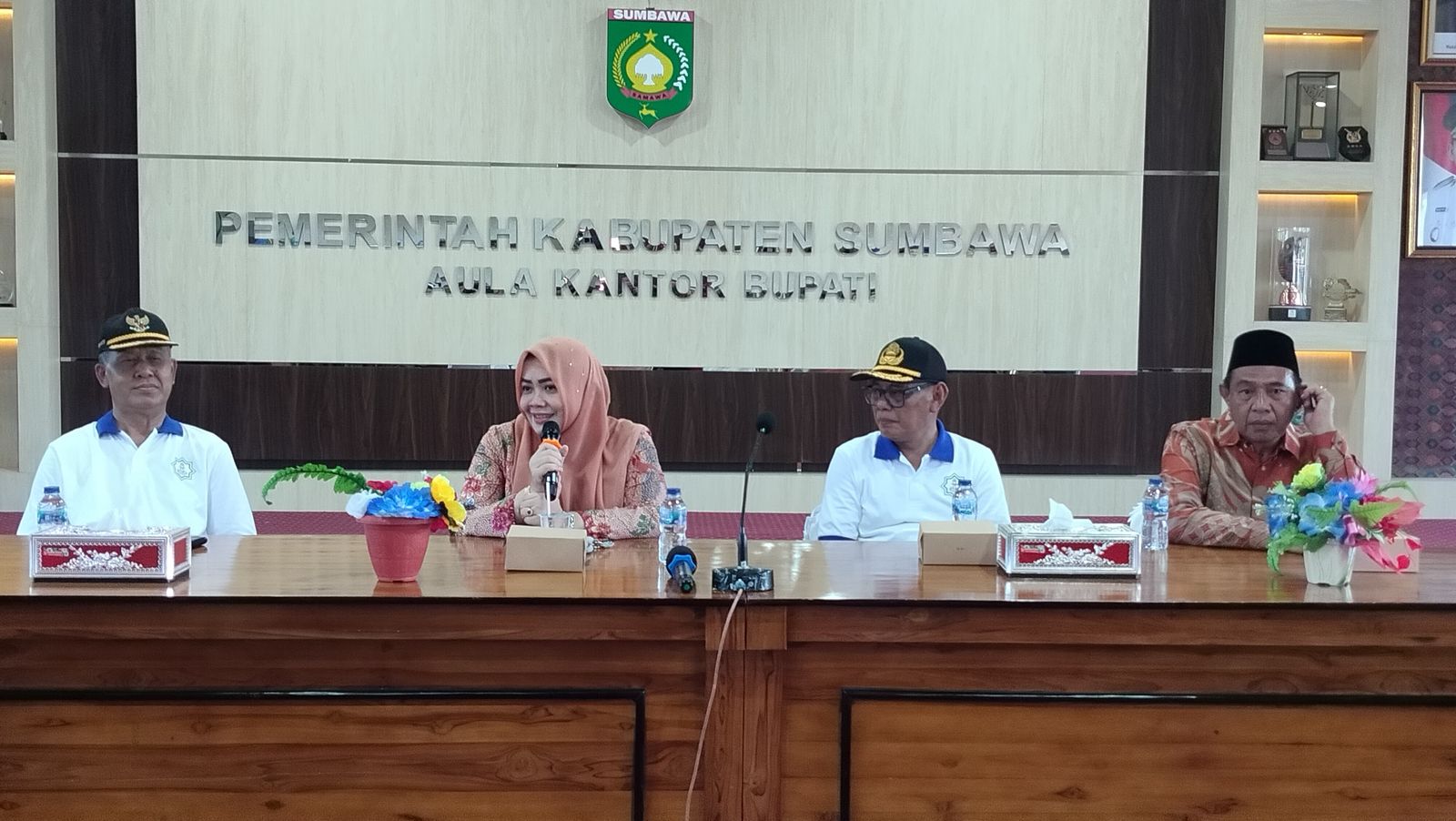 Wakil Gubernur NTB Berikan Arahan pada Orientasi Dewan Hakim, Panitera, dan Pengawas STQH XXVIII di Sumbawa