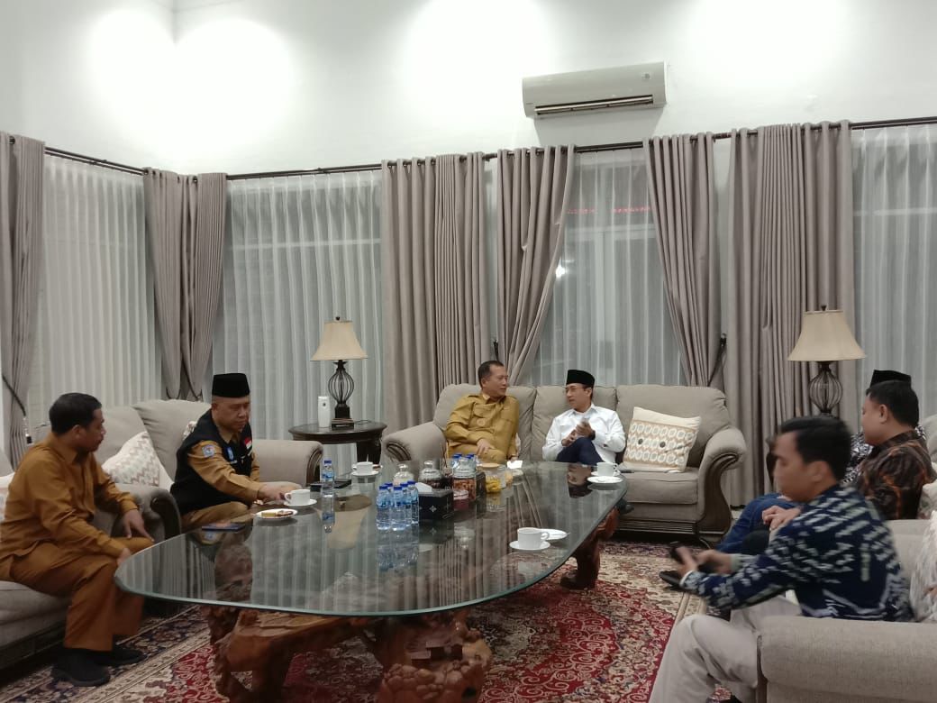 Gubernur NTB Terima Laporan Hasil Verifikasi Calon Pimpinan Baznas NTB Periode 2025–2030