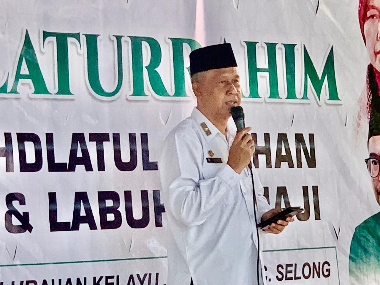 Karo Kesra Setda NTB Wakili Gubernur Berikan Kata Sambutan pada Pengajian Silaturrahim PB NW