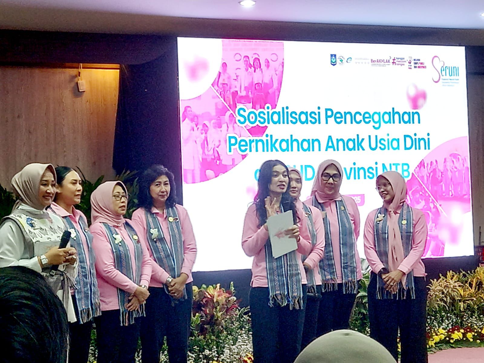 Ibu Wakil Presiden RI Sosialisasikan Pencegahan Pernikahan Dini di NTB