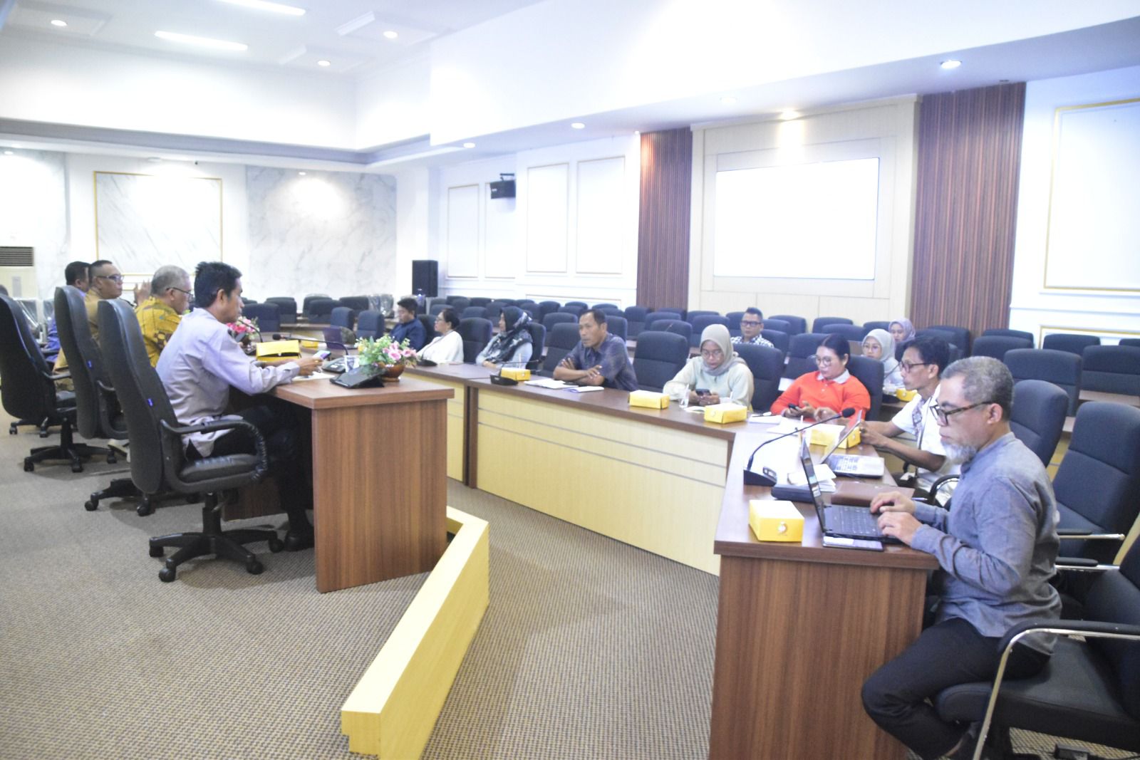 Rapat Evaluasi dan Penyusunan Agenda Kerja Tim Percepatan Penurunan Stunting dan Tim Koordinasi Penanggulangan Kemiskinan Daerah