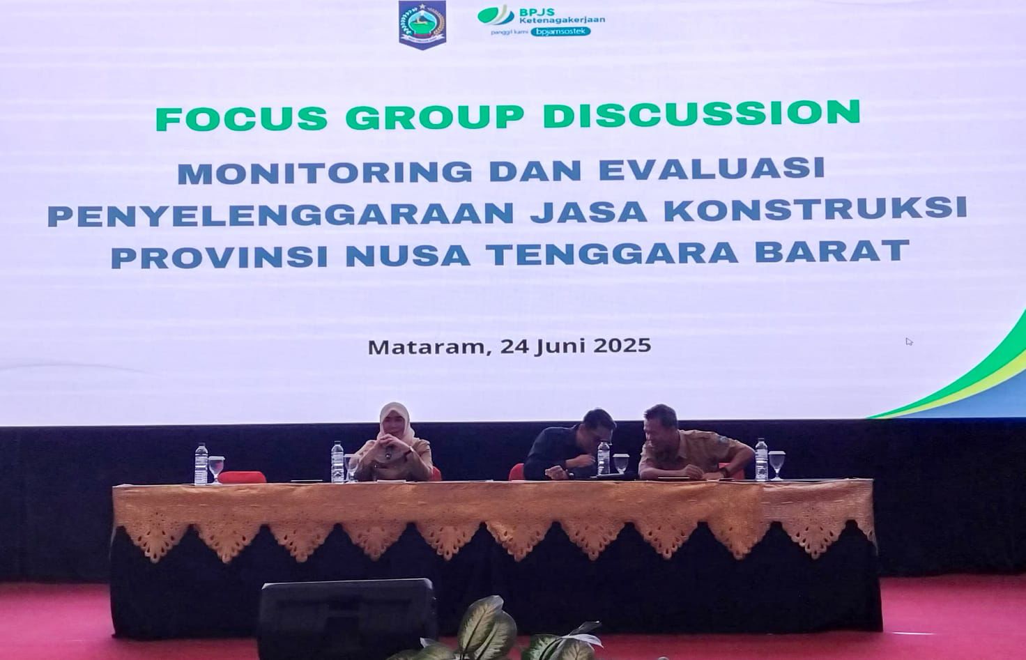 Sosialisasi Jasa Konstruksi dan Perlindungan BPJS Ketenagakerjaan Lingkup Pemprov NTB