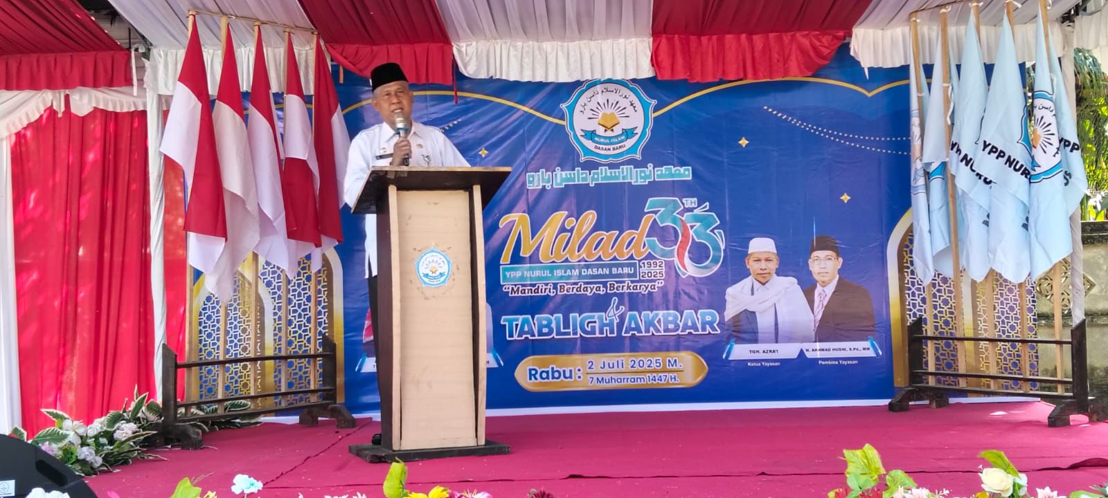 Wakili Gubernur NTB, Karo Kesra Hadiri Tabligh Akbar dan Milad Ke-33 Ponpes Nurul Islam di Lombok Tengah