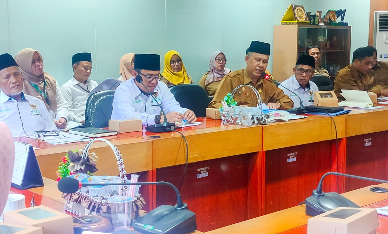 Tim Biro Kesra dan Baznas NTB Ikuti Rapat Kerja Bersama Komisi V DPRD NTB Bahas Pertanggungjawaban APBD 2024