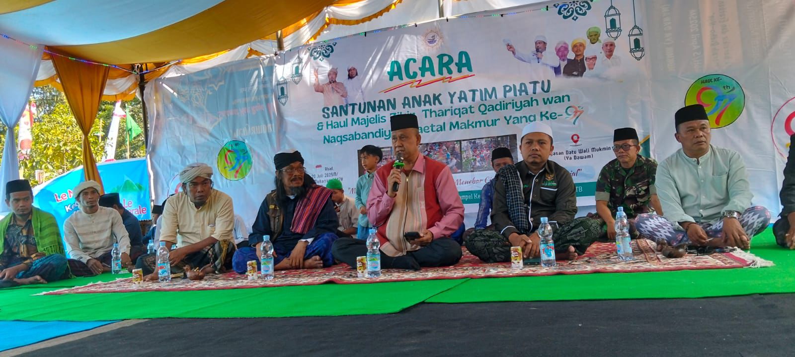 Karo Kesra NTB Hadiri Haul ke-97 dan Santunan 1.000 Anak Yatim di Lombok Tengah