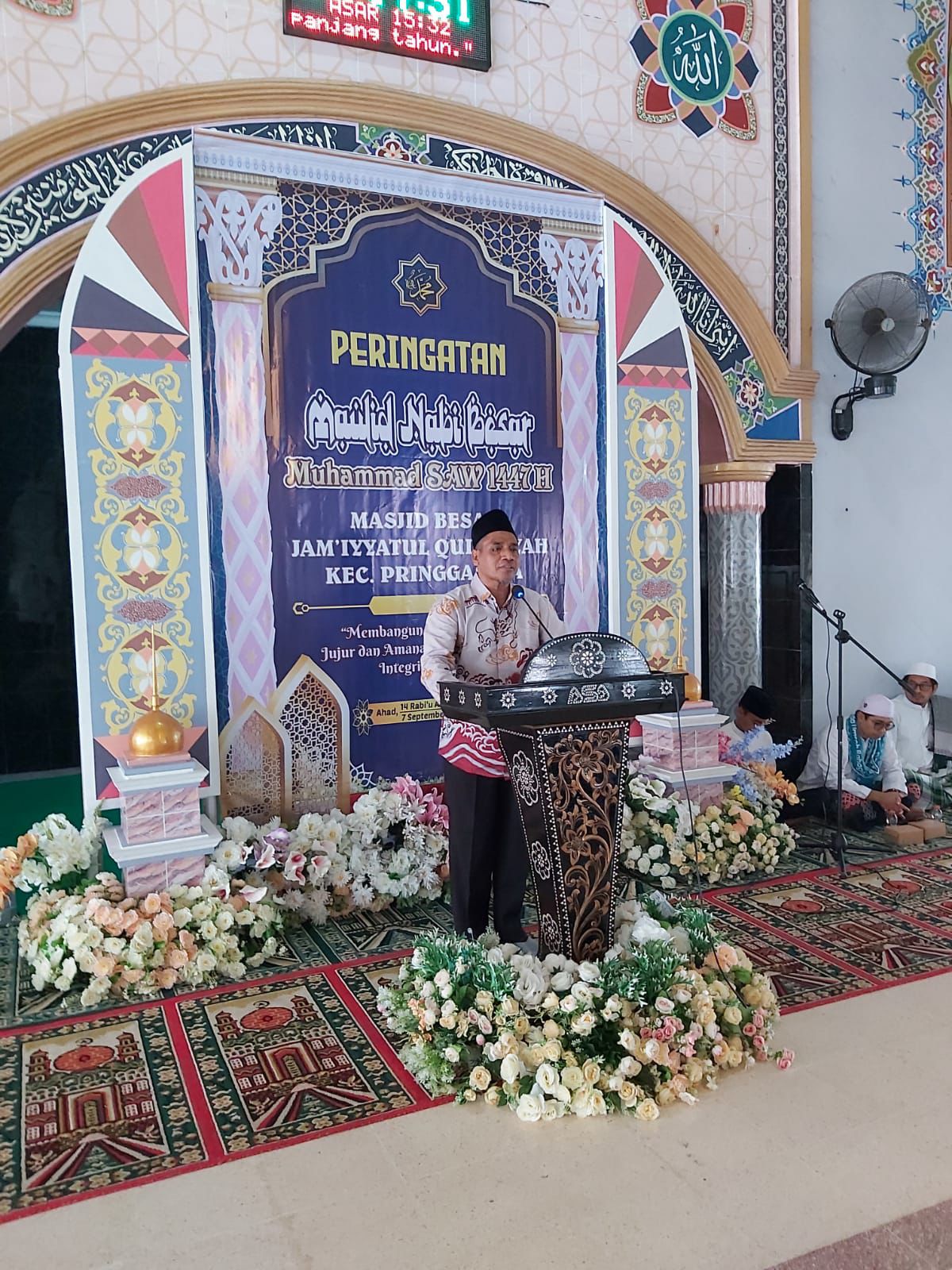 Analis Kebijakan Ahli Madya Biro Kesra Hadiri Maulid Nabi di Pringgasela