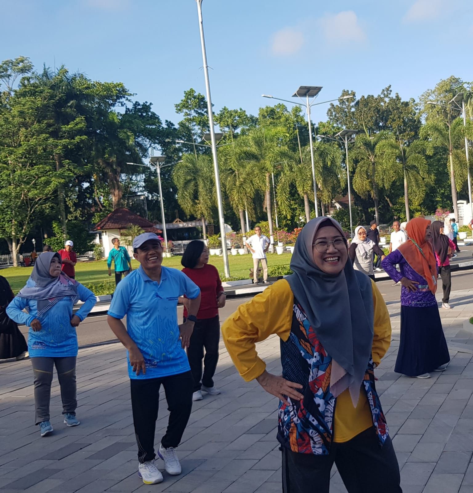 SALAM OLAHRAGA dan SALAM SEHAT 