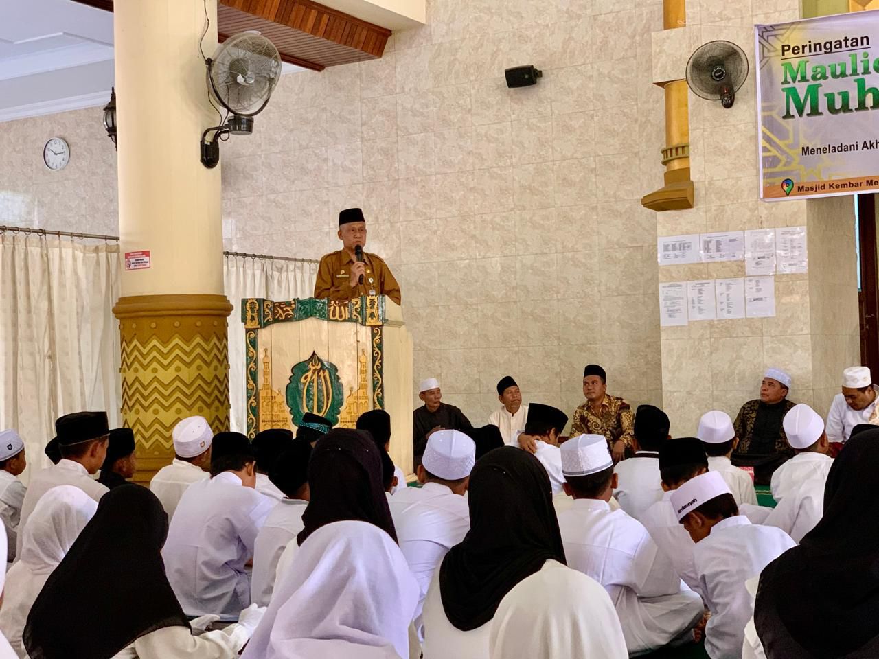 Karo Kesra Hadiri Peringatan Maulid Nabi Muhammad SAW 1447 H di Desa Banyumulek