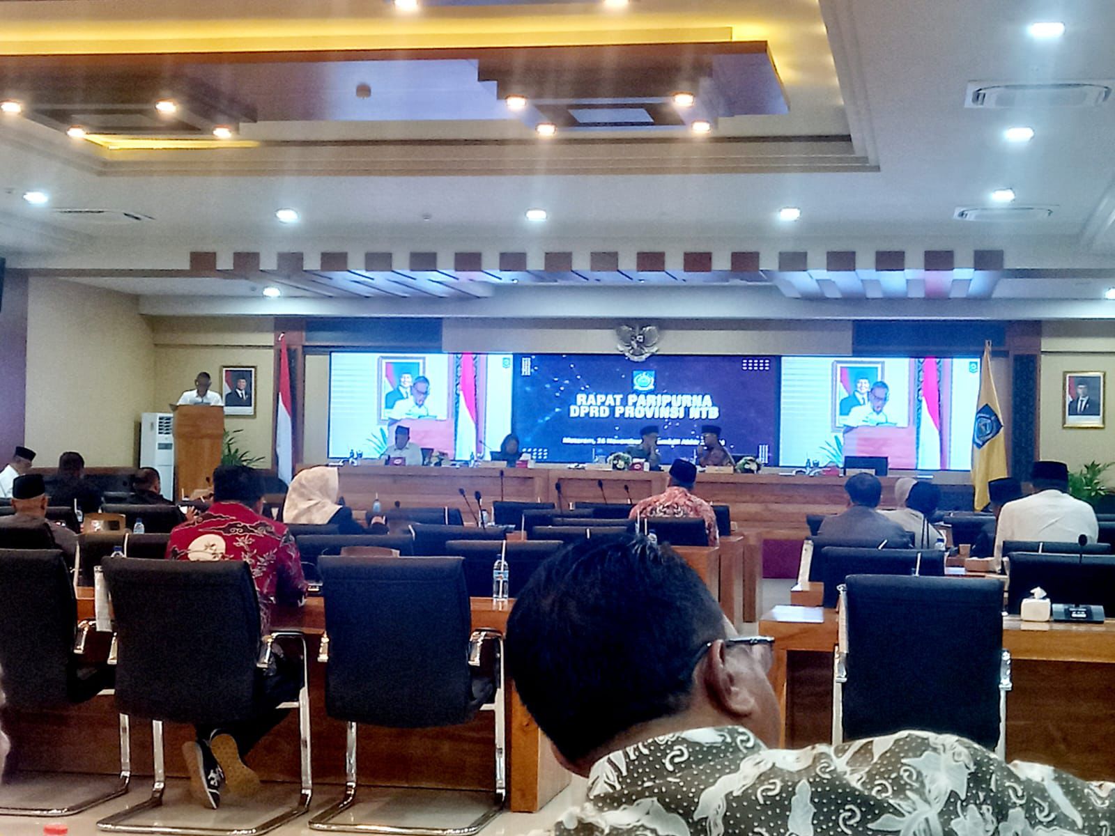 Rapat Paripurna Ke-3 DPRD NTB