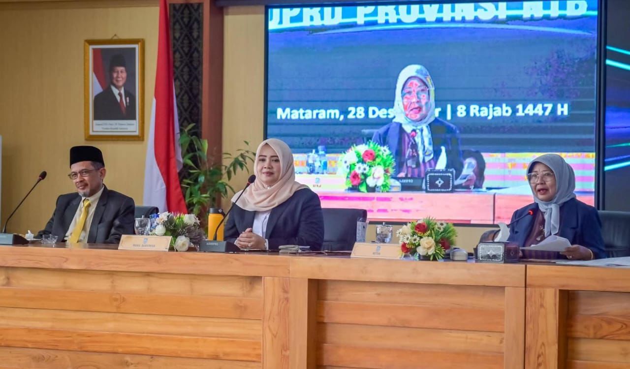 Rapat Paripurna DPRD NTB Tetapkan Evaluasi Kemendagri atas APBD 2026