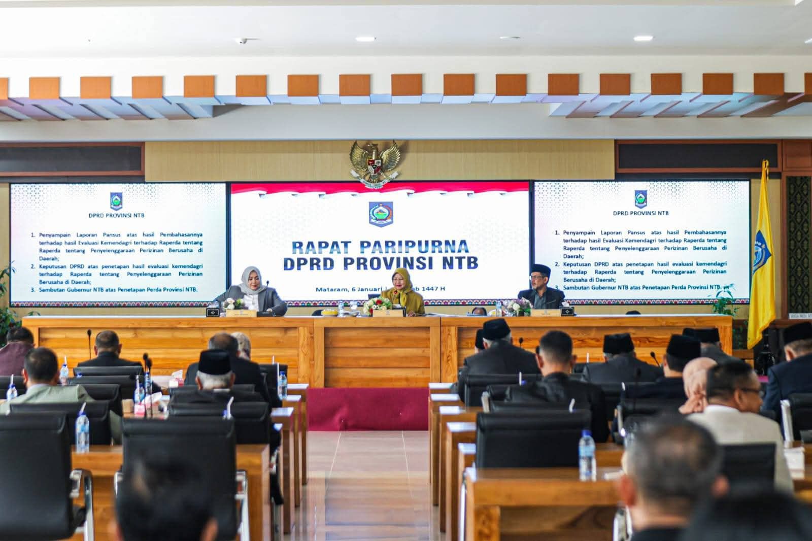 Pemprov NTB dan DPRD Sahkan Perda Perizininan Berusaha