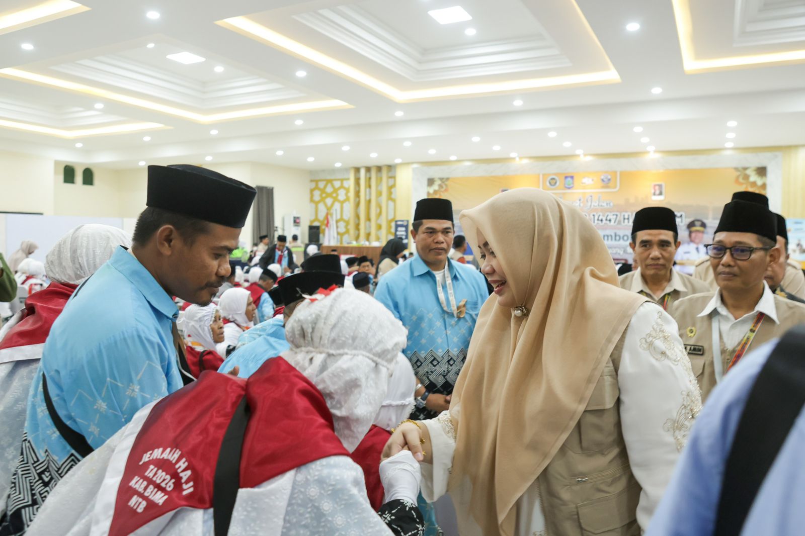 Wagub NTB Lepas JCH Kloter 4 Asal Kabupaten Bima