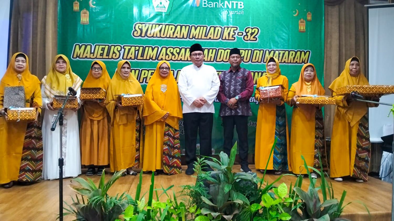 Milad ke-32 Majelis Taklim Assakinah Dompu, Perkuat Benteng Moral Generasi