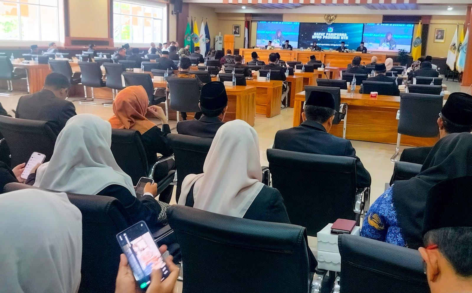 DPRD NTB Ajukan 5 Raperda Prakarsa, Fokus pada Mediasi, Petani hingga Pinjol Ilegal