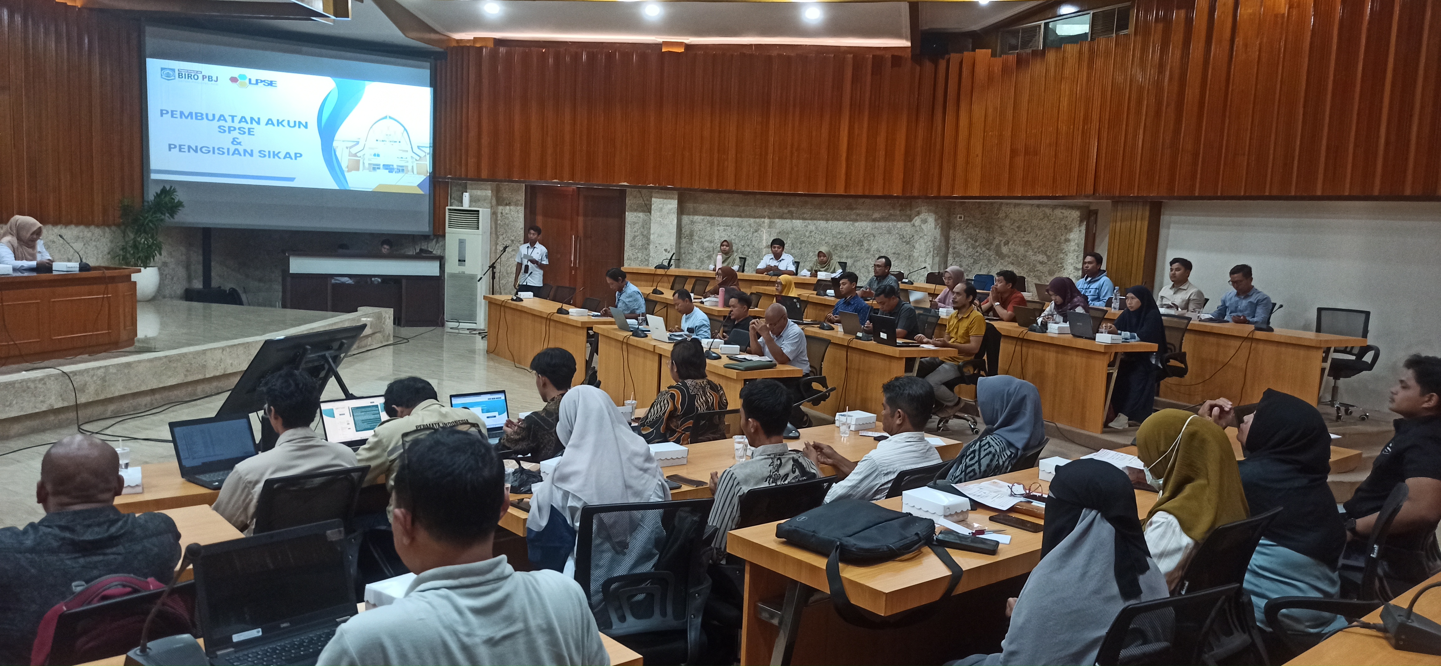 Sukseskan Pengadaan Barang/Jasa! Ratusan Penyedia Antusias Ikuti Bimtek SPSE, SiKAP, dan Katalog v.6 PBJ NTB