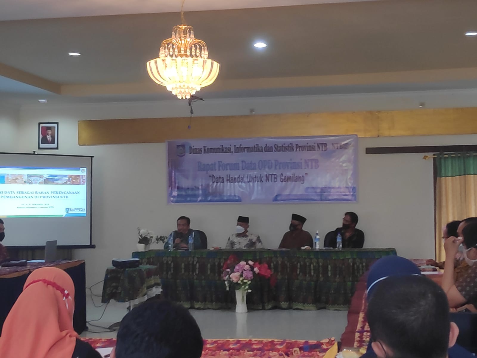 Rapat Forum Data Perangkat Daerah Provinsi Nusa Tenggara Barat