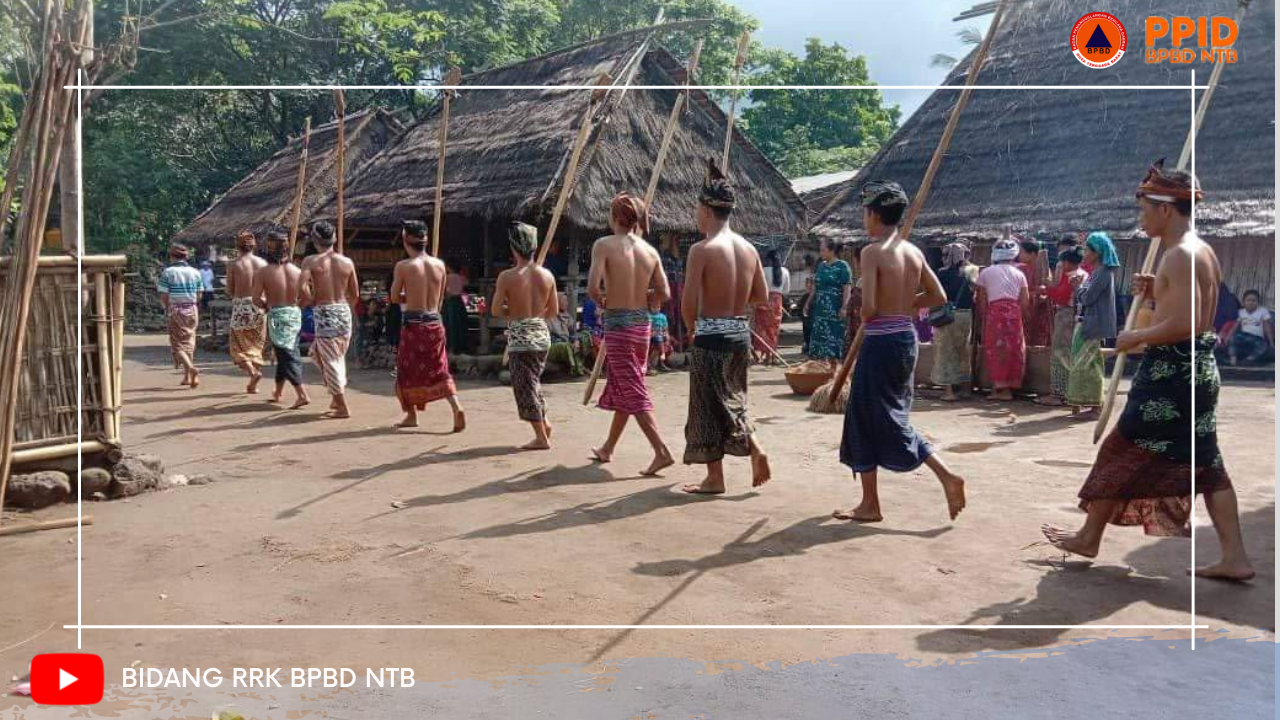 Atraksi Wisata Sorong Serah Aji Kerama di Desa Gumantar Kab Lombok Utara sebagai Tindak Lanjut Pendampingan Sosial di Lokasi Pemulihan Pascabencana