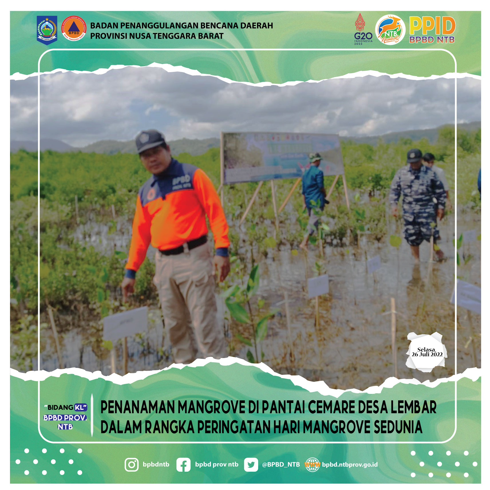 Penanaman Mangrove di Pantai Cemare Desa Lembar Dalam Rangka Peringatan Hari Mangrove Sedunia (Selasa, 26 Juli 2022)