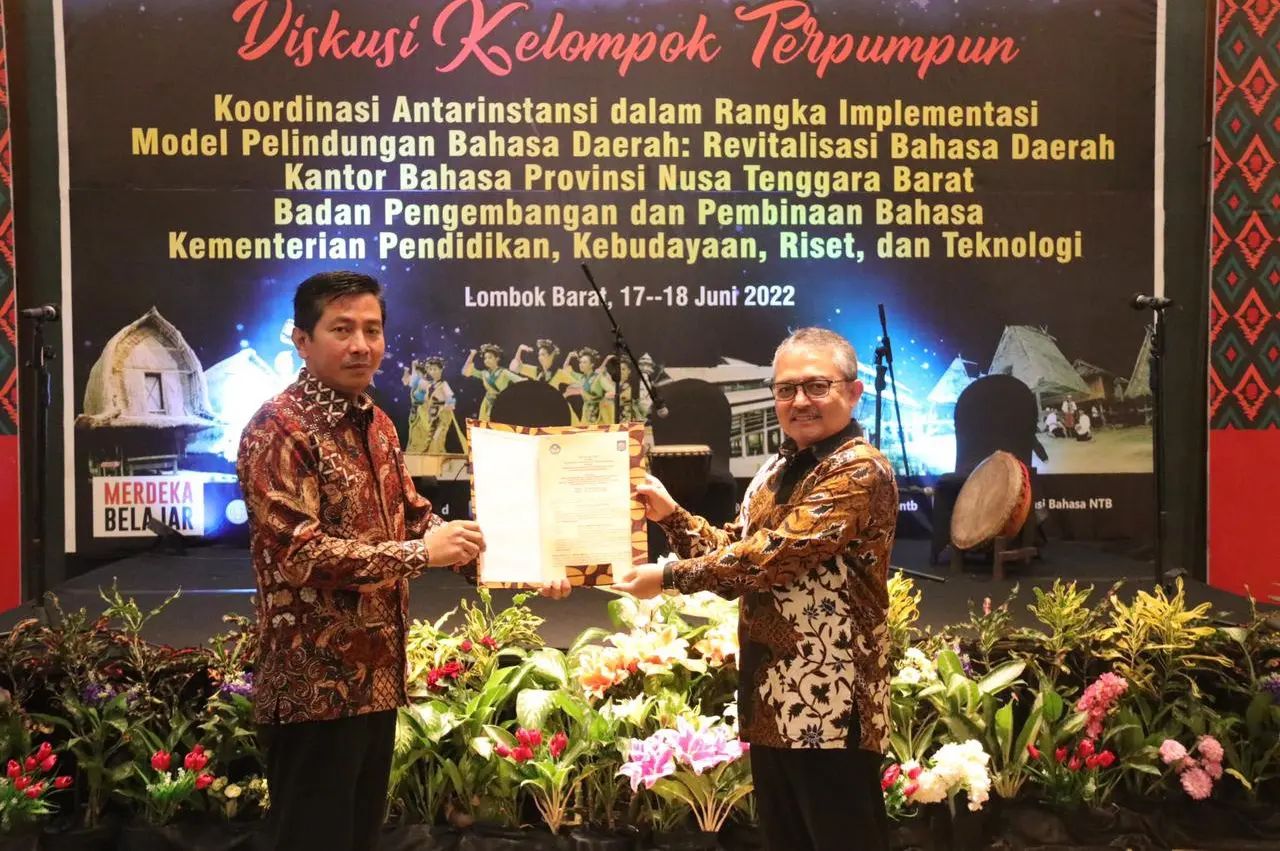 revitalisasi-bahasa-di-nusa-tenggara-barat-oleh-bi