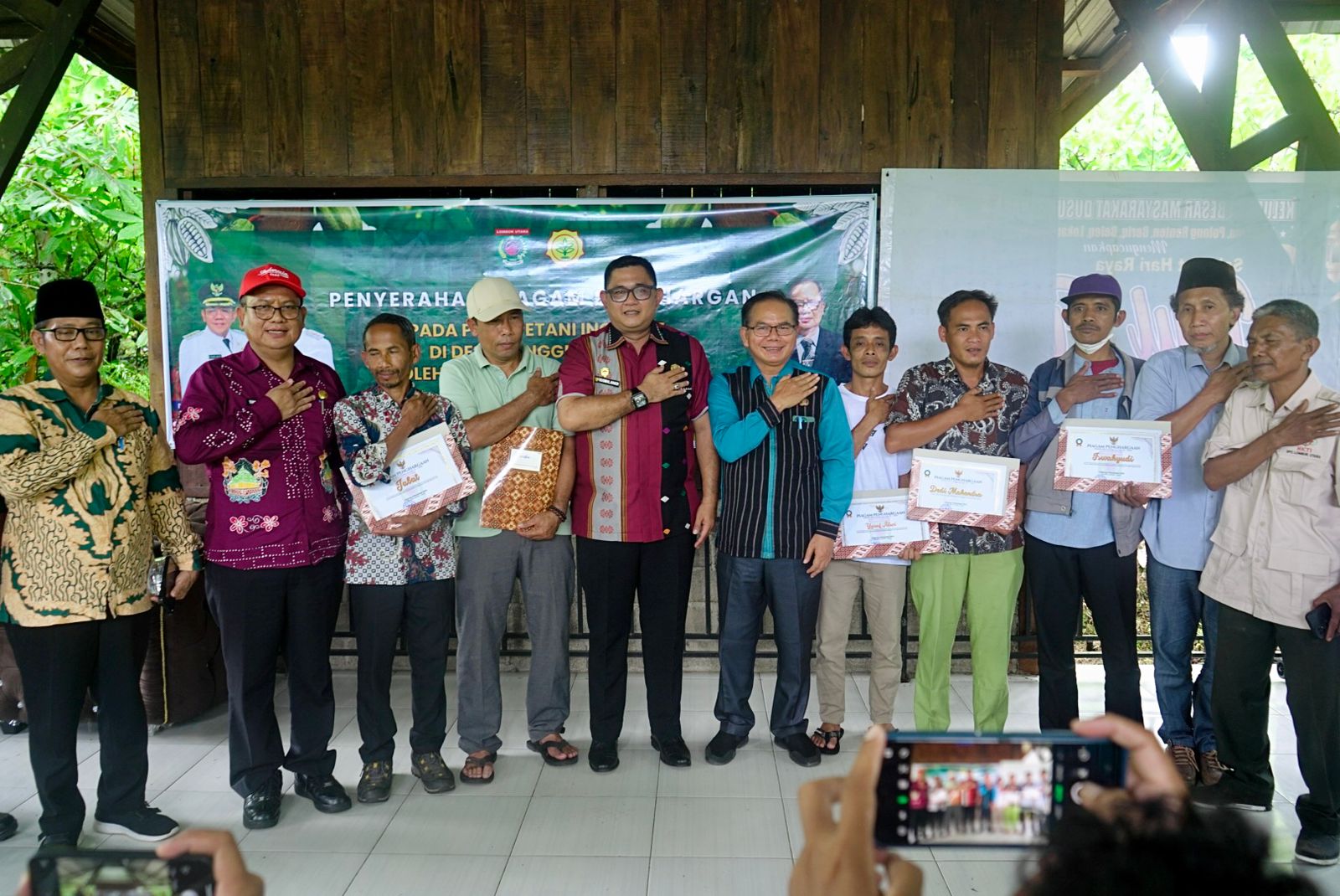 Inovasi Petani Cokelat Genggelang Diberi Penghargaan, Didorong Jadi Komunitas Unggulan KLU