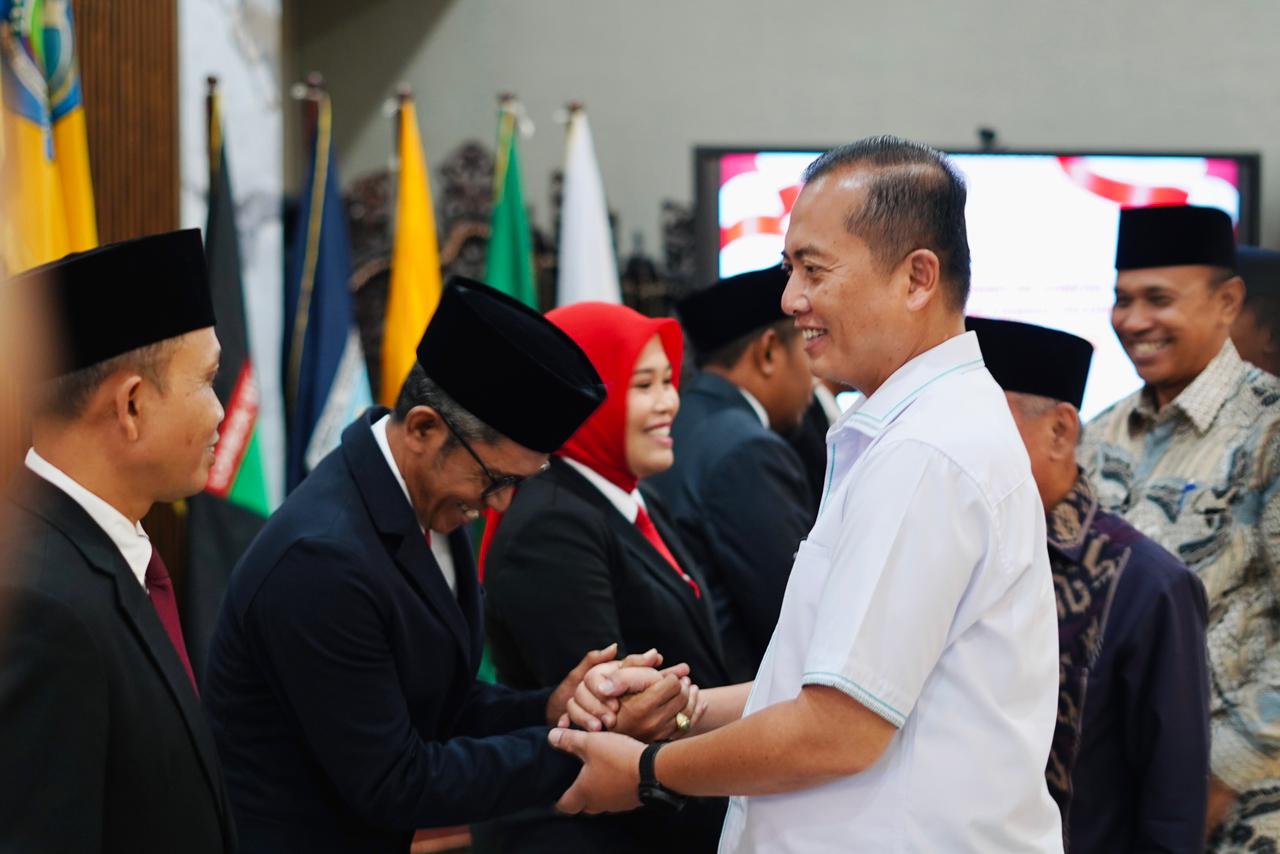 Gubernur NTB Lantik Anggota Komisi Informasi Provinsi NTB Periode 2026–2030