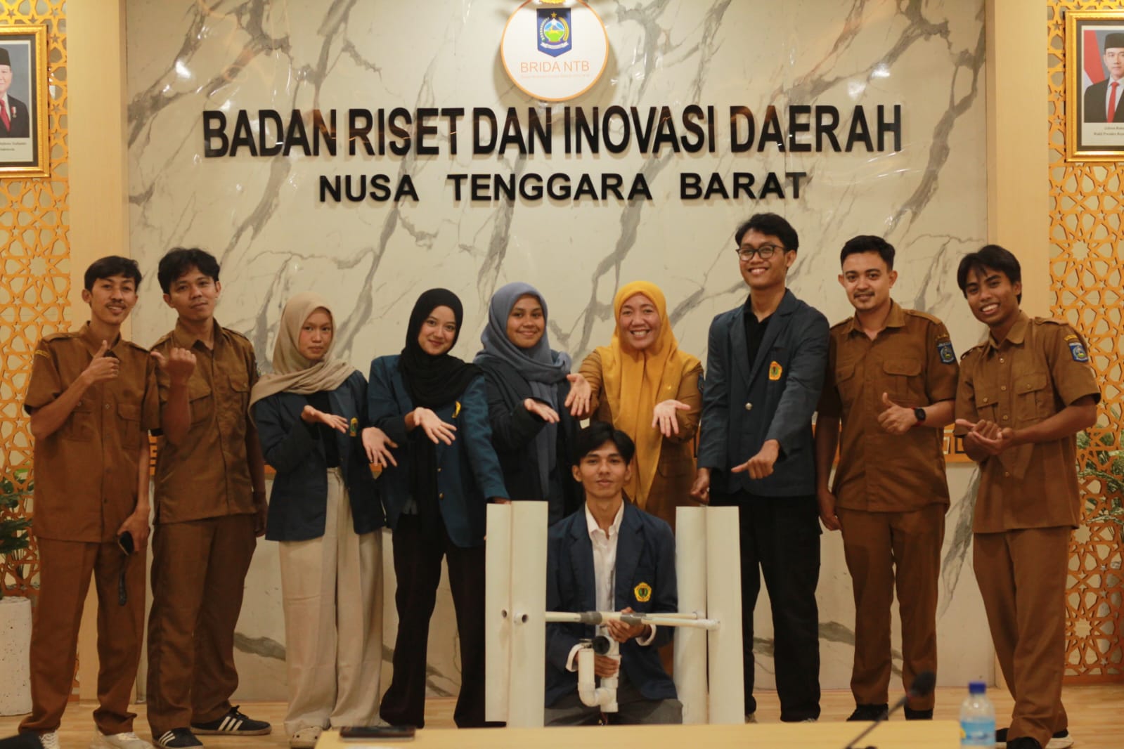 Mahasiswa Teknik Elektro Unram Paparkan Inovasi Monitoring Biodigester dan Turbin Angin di BRIDA NTB